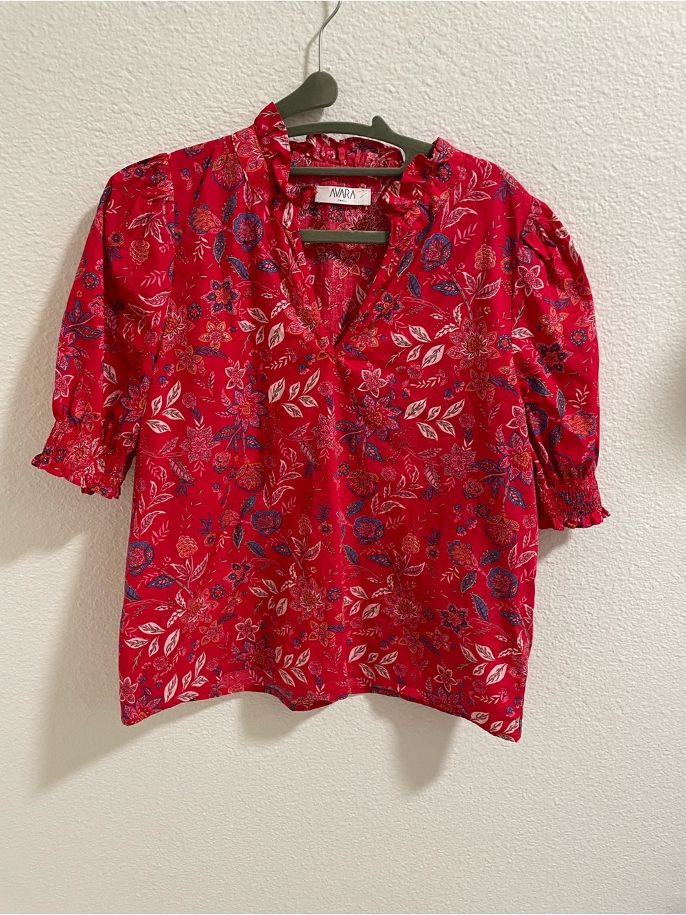Avara Red Floral V-Neck Puff Sleeve Blouse - Picture 1 of 5